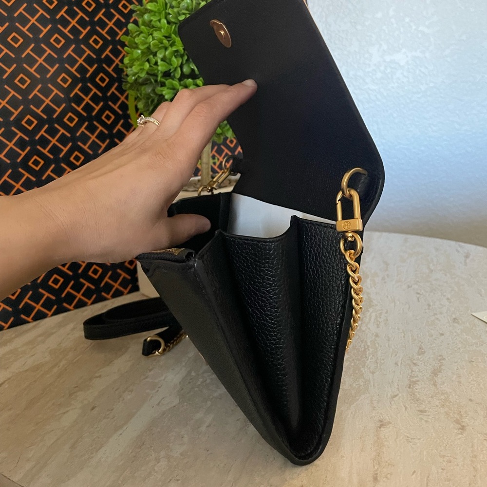 New , authentic tory burch crossbody - Picture 6 of 16